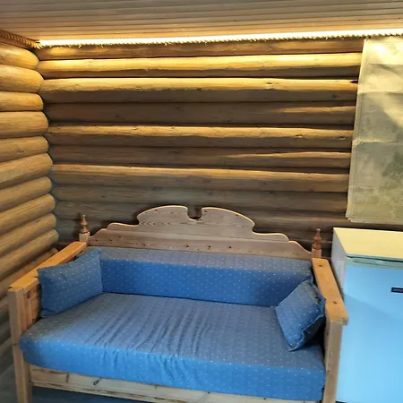 Gaeststuga Och Bastu Ferienhaus *