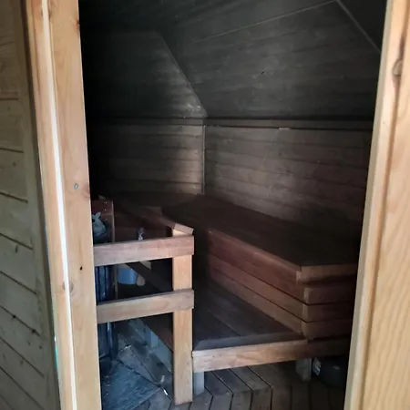 Gäststuga Och Bastu * Oravais