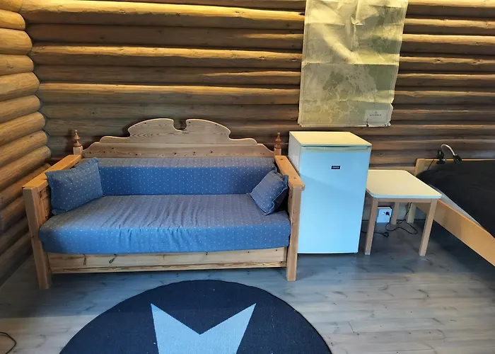 בית נופש Gaeststuga Och Bastu